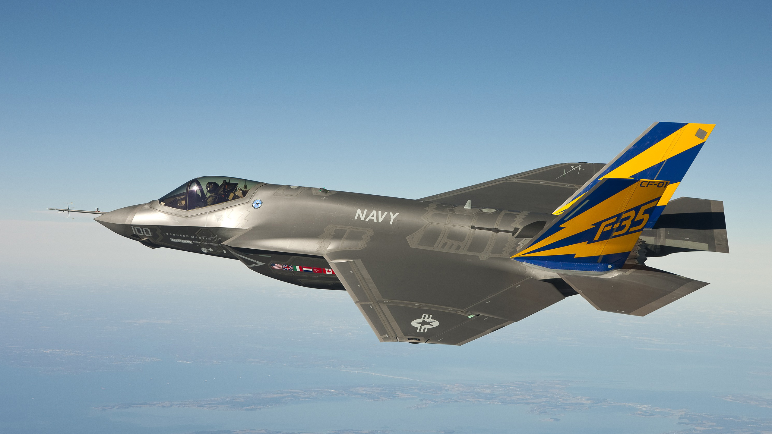 F 35 Fighter Jet1029319944